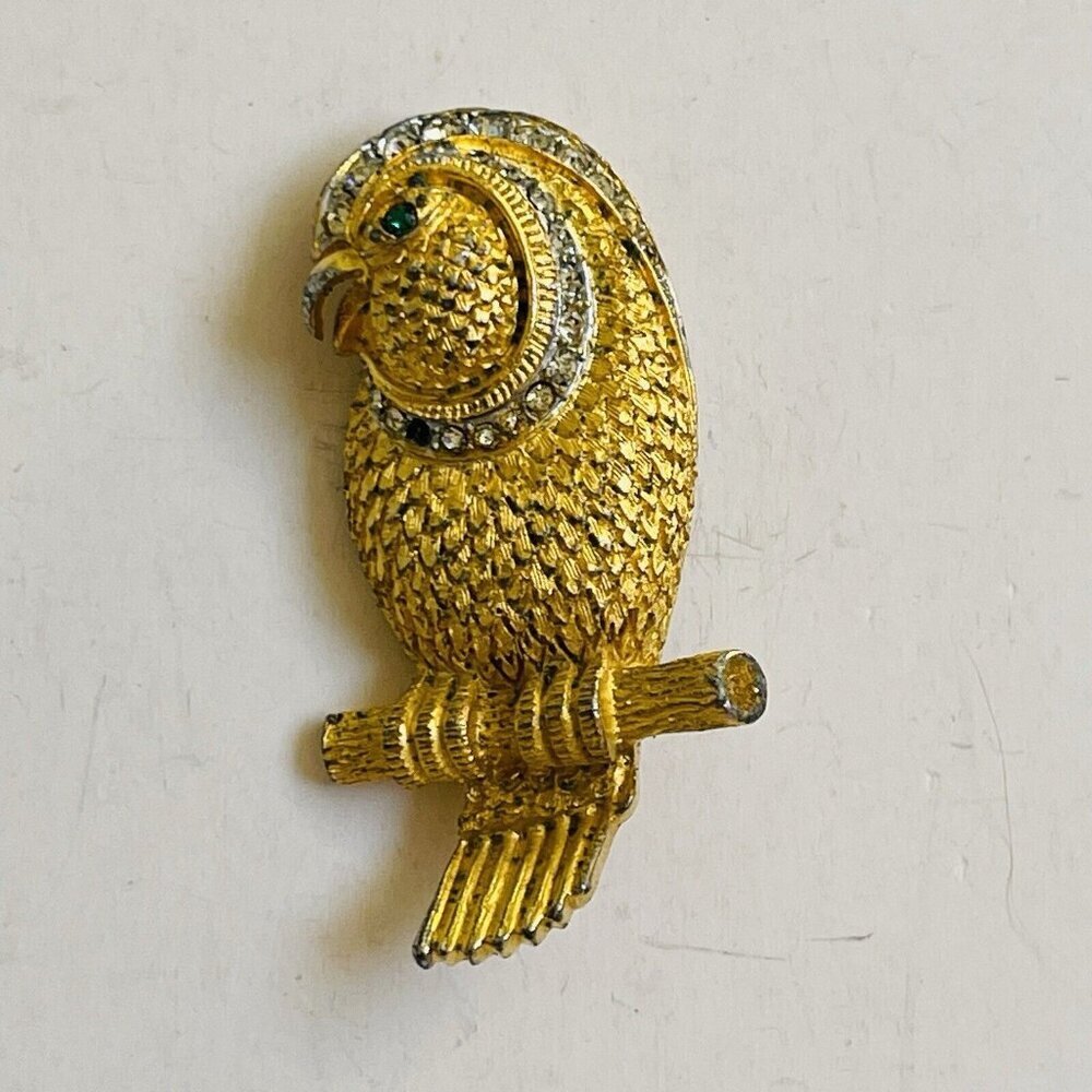 Owl Bird Pin Gold Tone Metal Green Clear‎ Crystals Perch on Branch Brooch Flaw